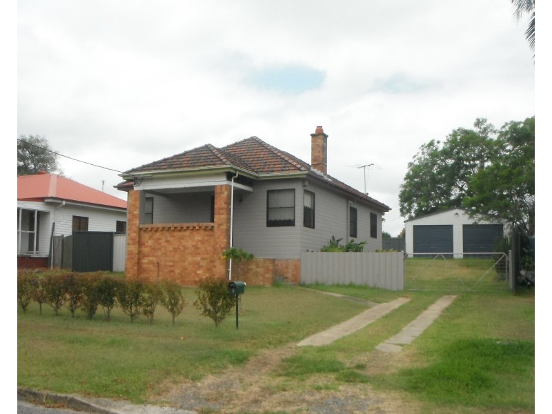 5 Wood Street, Raymond Terrace NSW 2324