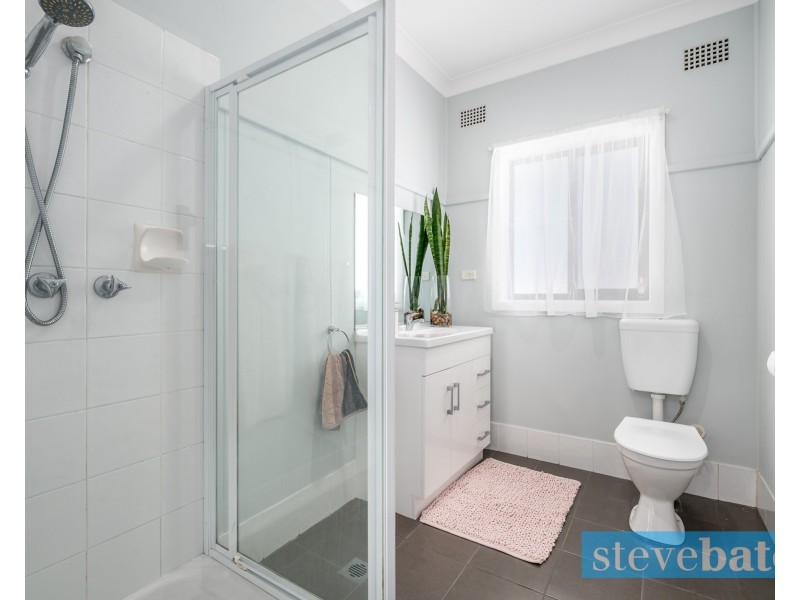 10 Osborn Crescent, Raymond Terrace NSW 2324