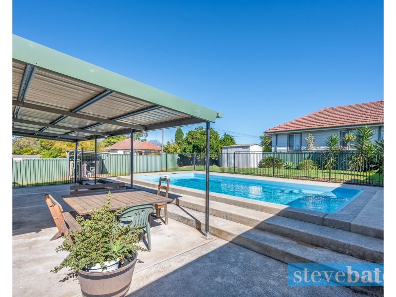 14 Bareena Street, Raymond Terrace NSW 2324