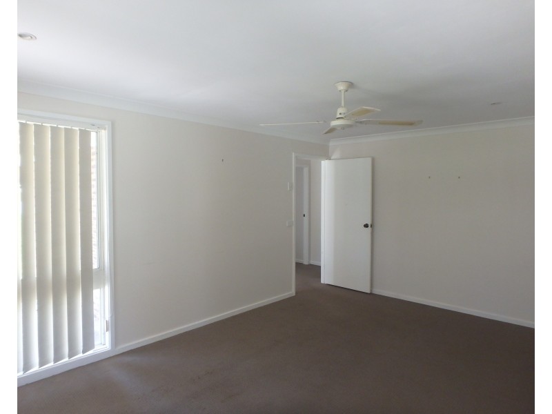9 McKenzie Place, Raymond Terrace NSW 2324