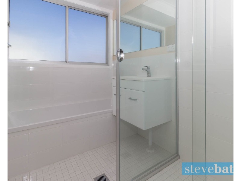 5 Cobham Close, Raymond Terrace NSW 2324