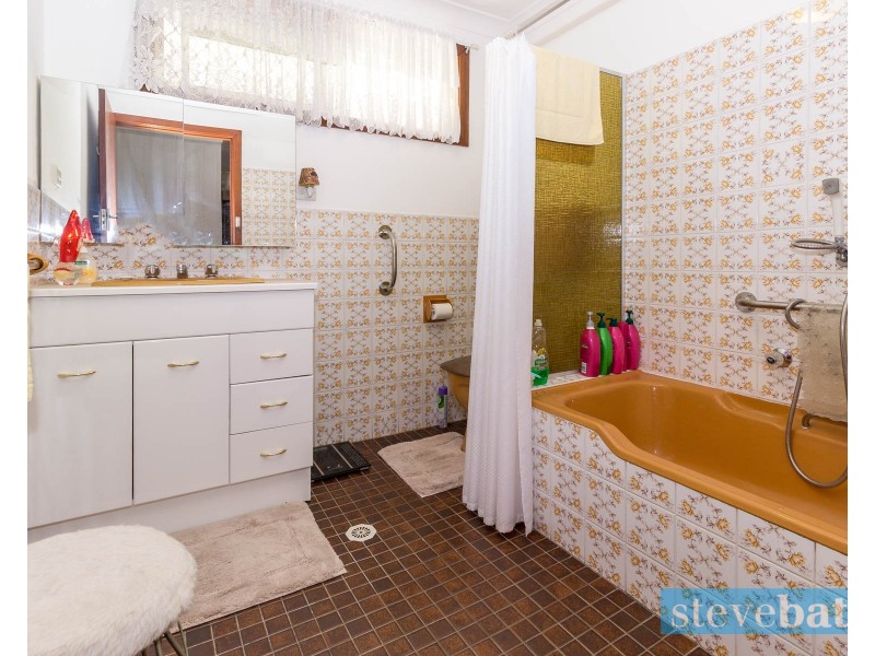 13 Karuah Street, Thornton NSW 2322