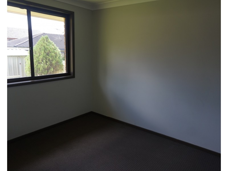 4 Cintra Court, Raymond Terrace NSW 2324