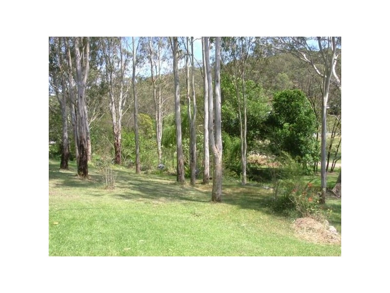 Clarence Town Road, Seaham NSW 2324