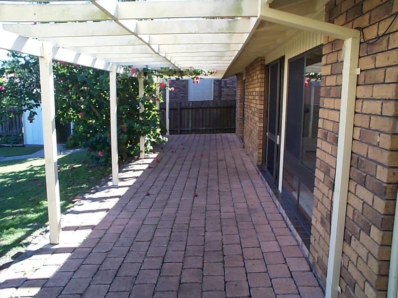 6 Greenslopes Drive, Raymond Terrace NSW 2324