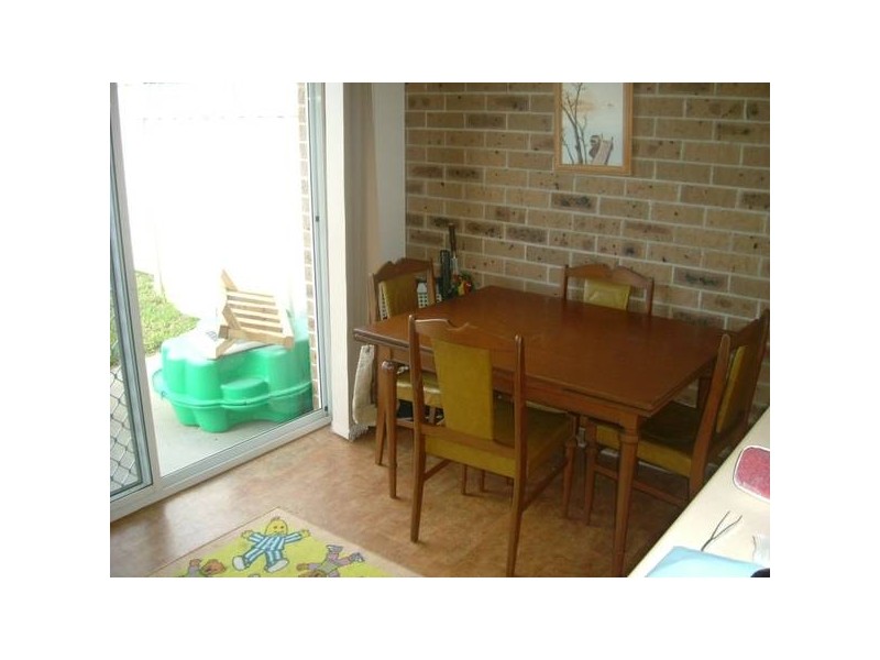 1/2/3/43 Michael Hill Drive, Woodberry NSW 2322