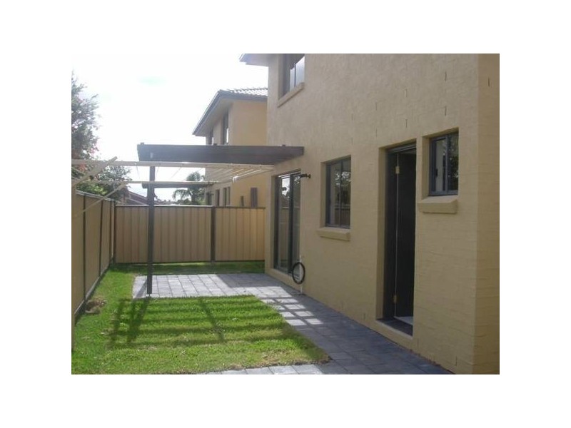 Irrawang Street, Raymond Terrace NSW 2324