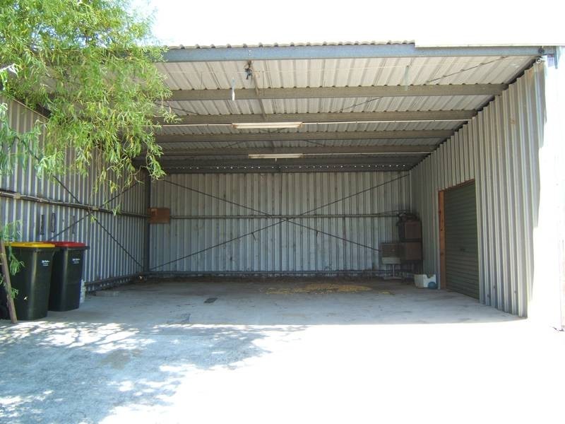 1 Giles Road, Seaham NSW 2324