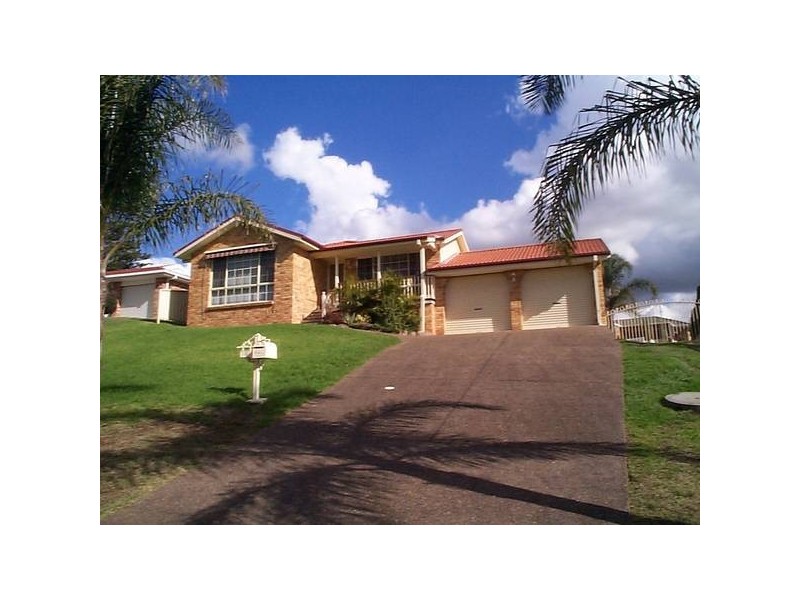 Cooper Place, Raymond Terrace NSW 2324