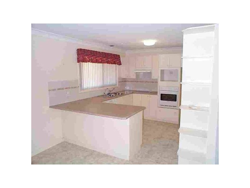 Cooper Place, Raymond Terrace NSW 2324