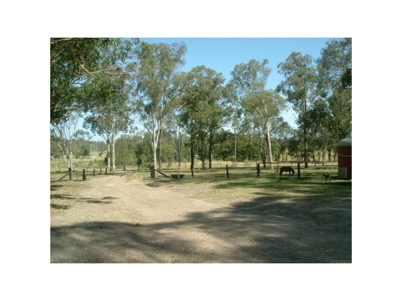 1203 Clarence Town Road, Seaham NSW 2324