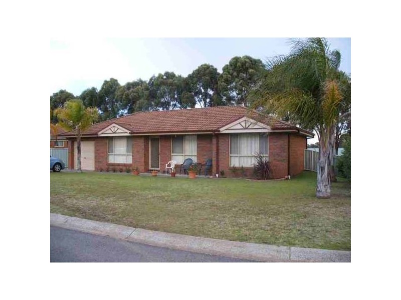 9 Burrowell Close, Raymond Terrace NSW 2324