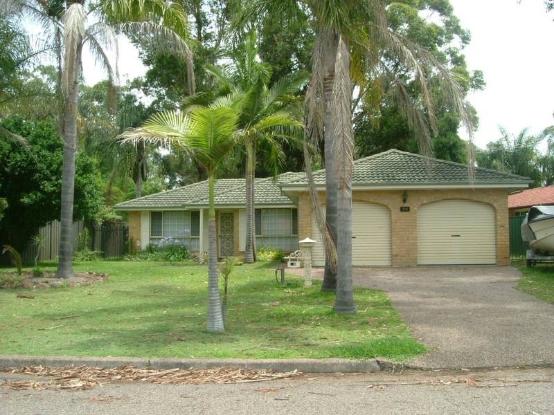 24 Elwin Road, Raymond Terrace NSW 2324