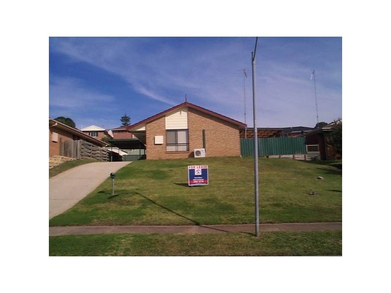 12 Bennett Place, Raymond Terrace NSW 2324