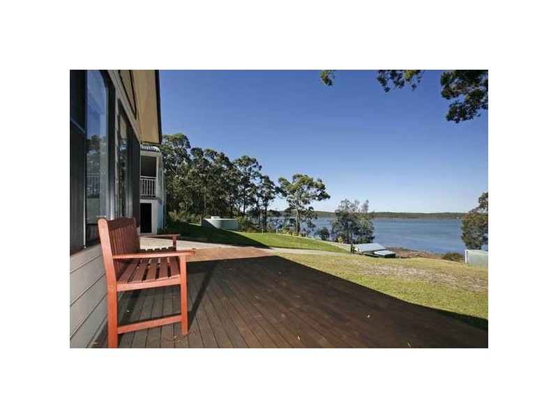4 Merriwa Boulevarde, North Arm Cove NSW 2324