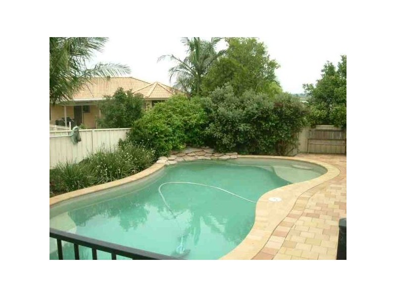 73 Beaton Avenue, Raymond Terrace NSW 2324