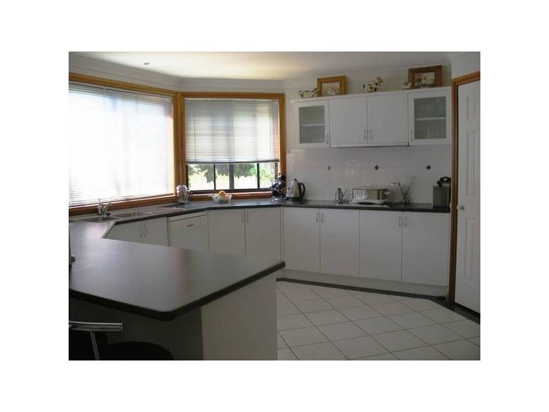 3 Sapphire Close, Raymond Terrace NSW 2324