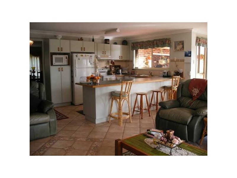 5 Beaton Avenue, Raymond Terrace NSW 2324