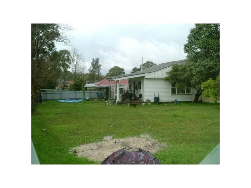 25 Gwen Parade, Raymond Terrace NSW 2324