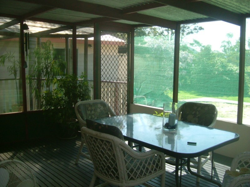 18 Dixon Street, Seaham NSW 2324