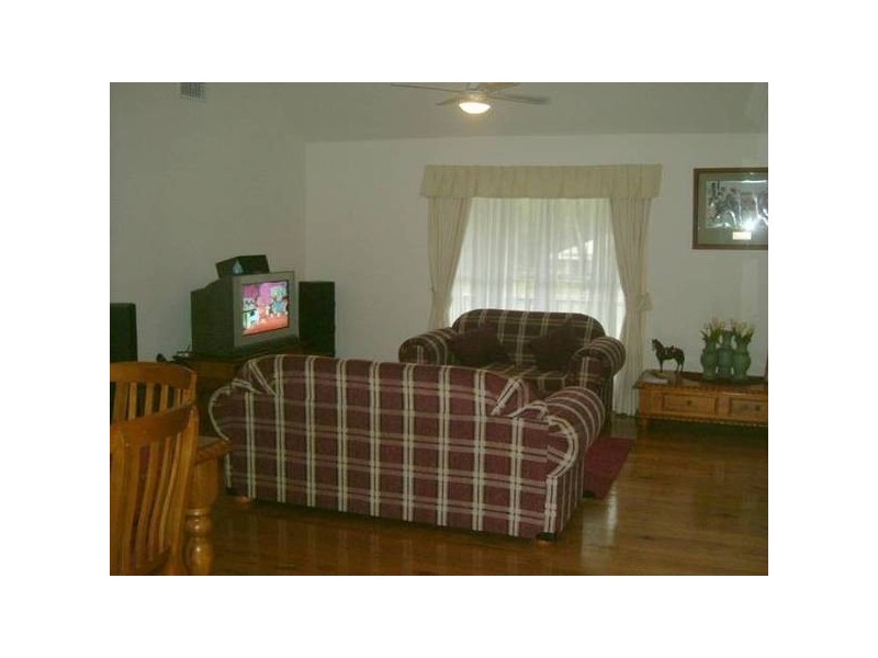 17 South Esk Drive, Seaham NSW 2324