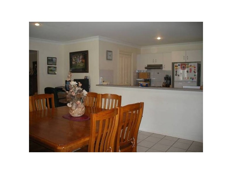 38 Gwen Parade, Raymond Terrace NSW 2324