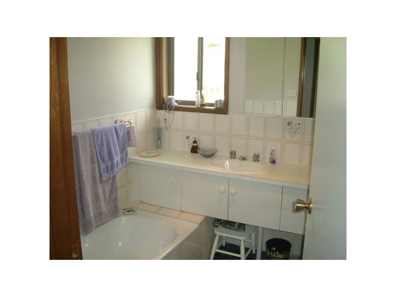 18 Bennett Place, Raymond Terrace NSW 2324