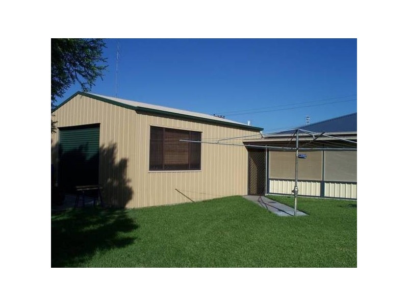 8 Irrawang Street, Raymond Terrace NSW 2324
