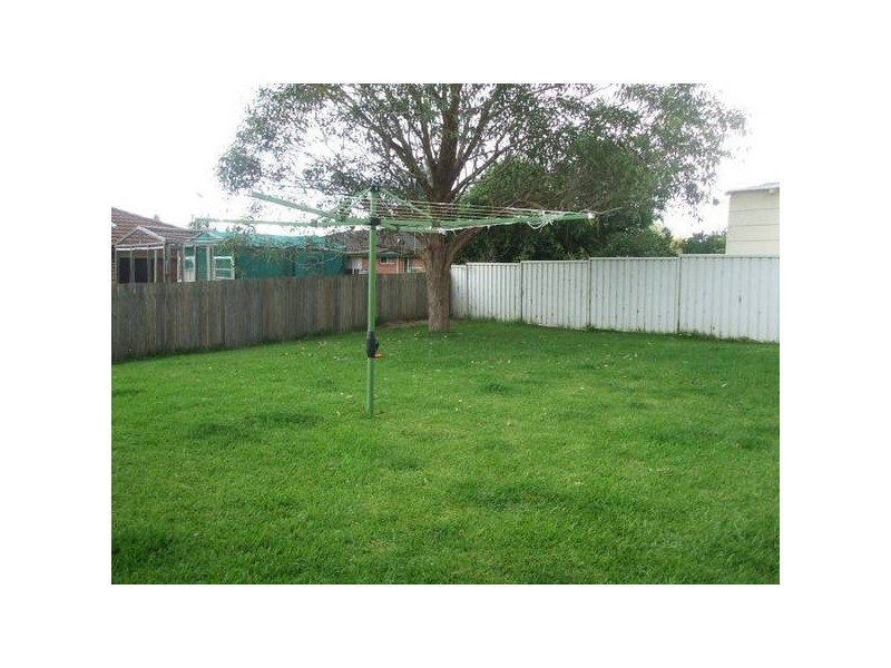6 Oxley Close, Raymond Terrace NSW 2324