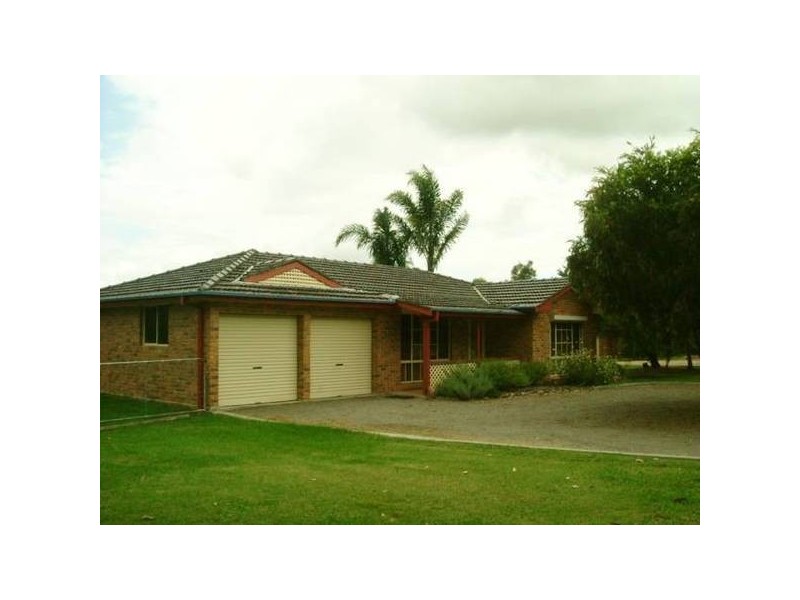 38 Elizabeth Street, Wallalong NSW 2320