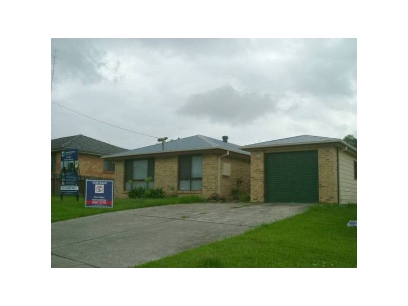 8 Irrawang Street, Raymond Terrace NSW 2324