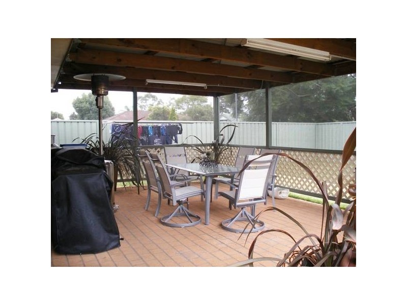1 Bowman Drive, Raymond Terrace NSW 2324