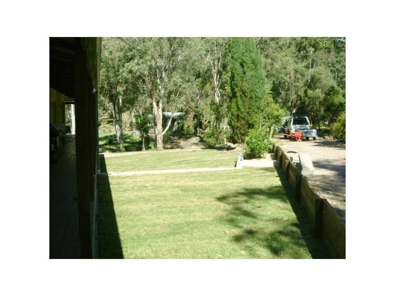 16 Timbertop Road, Glen Oak NSW 2320