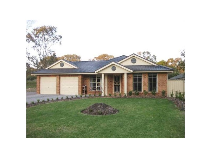 17 Scott Street, Seaham NSW 2324