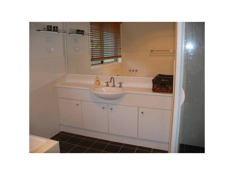 17 Scott Street, Seaham NSW 2324