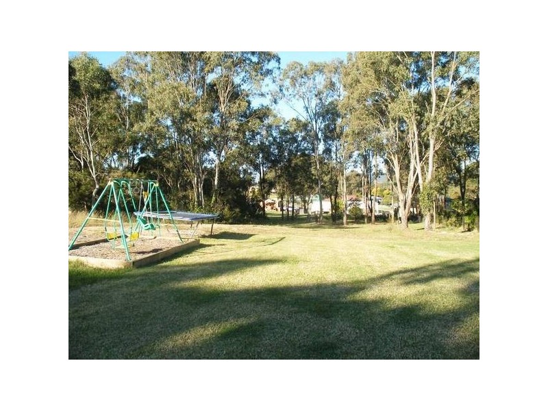 17 Scott Street, Seaham NSW 2324