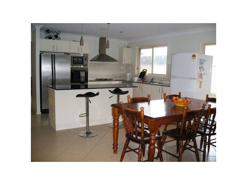28 Manning Avenue, Raymond Terrace NSW 2324