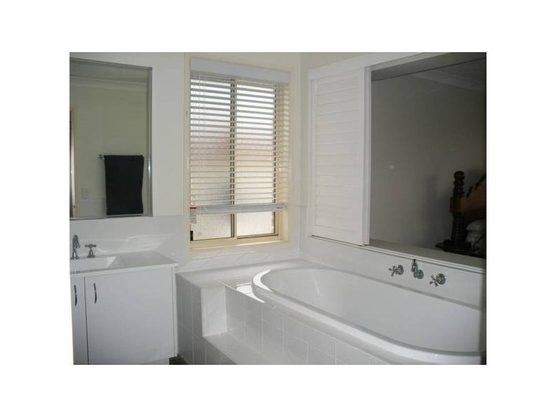 28 Manning Avenue, Raymond Terrace NSW 2324