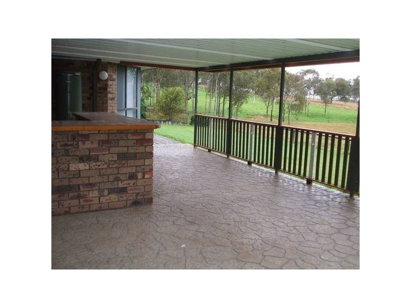 1 Grape Street, Seaham NSW 2324