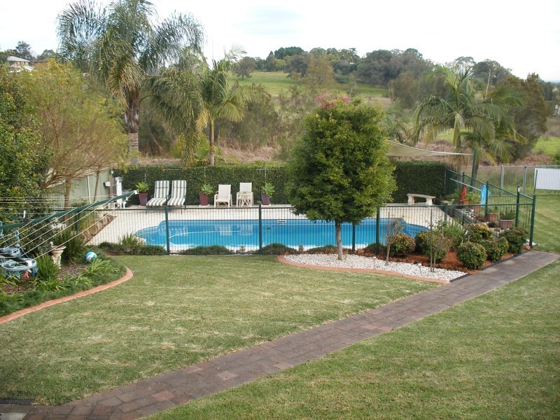 12 Kanwary Close, Raymond Terrace NSW 2324