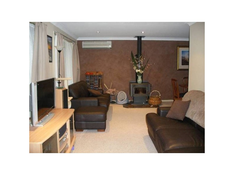 28 Dixon Street, Seaham NSW 2324