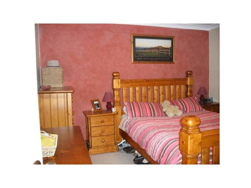28 Dixon Street, Seaham NSW 2324