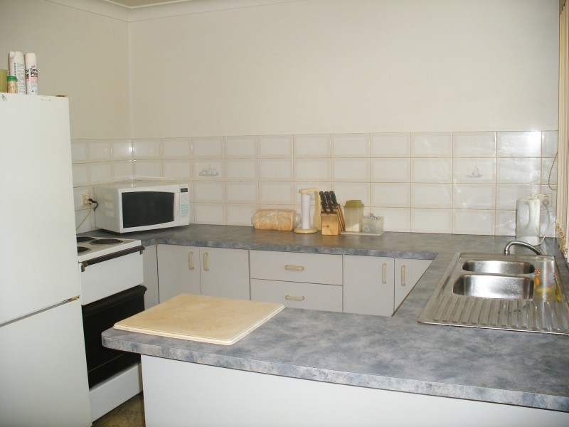 2/35 Richardson Road, Raymond Terrace NSW 2324