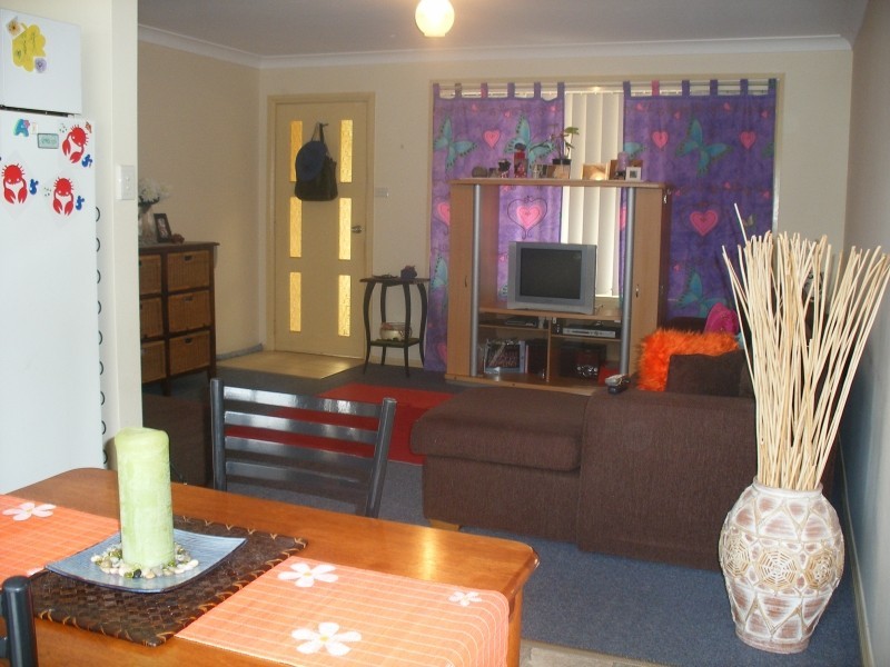 2/35 Richardson Road, Raymond Terrace NSW 2324