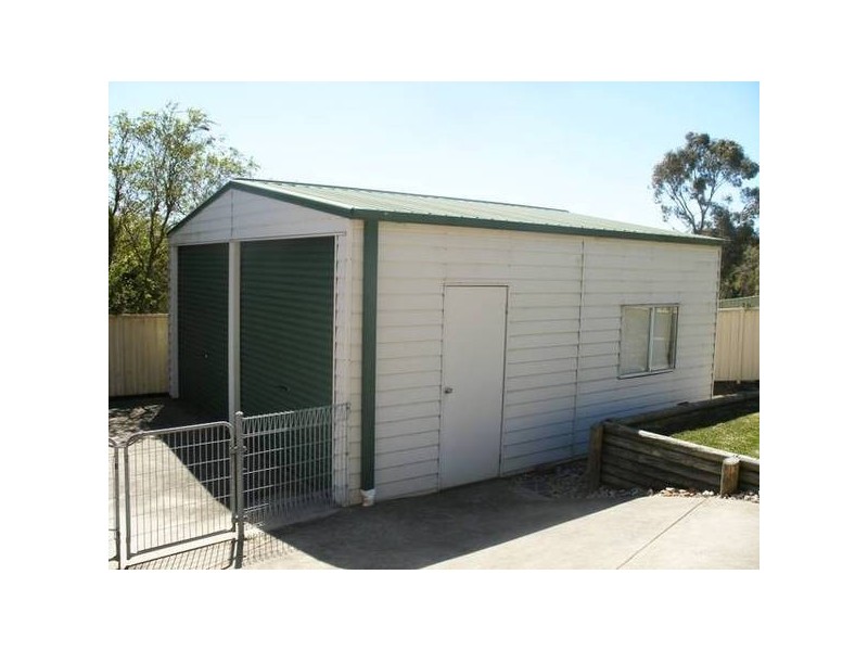 4 Campbell Close, Raymond Terrace NSW 2324