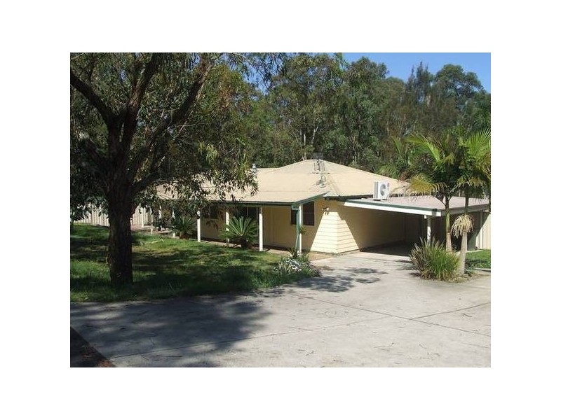 6 Scott Street, Seaham NSW 2324