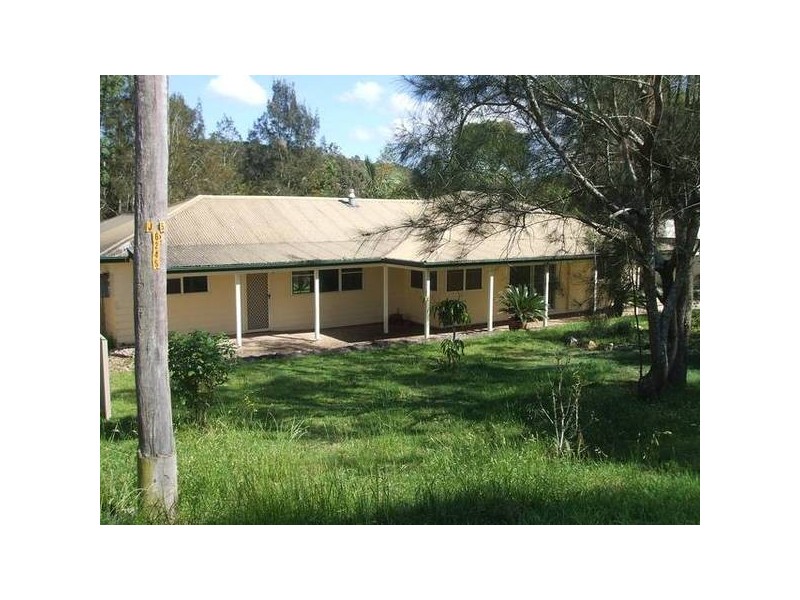6 Scott Street, Seaham NSW 2324