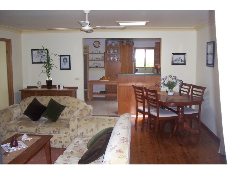 69 Cove Boulevarde, North Arm Cove NSW 2324