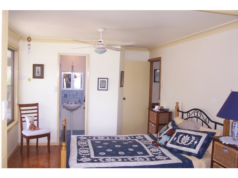 69 Cove Boulevarde, North Arm Cove NSW 2324