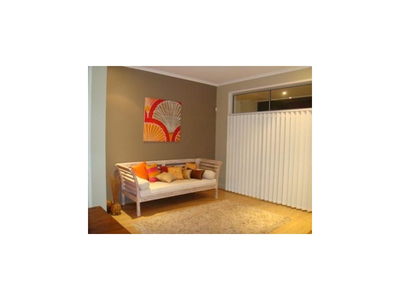 31 Summit Drive, Springfield Lakes QLD 4300